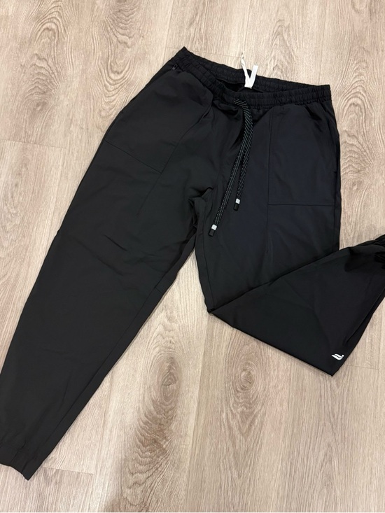 Fabletics Pants - Women’s Fabletics Black Athletic Jogger Pants